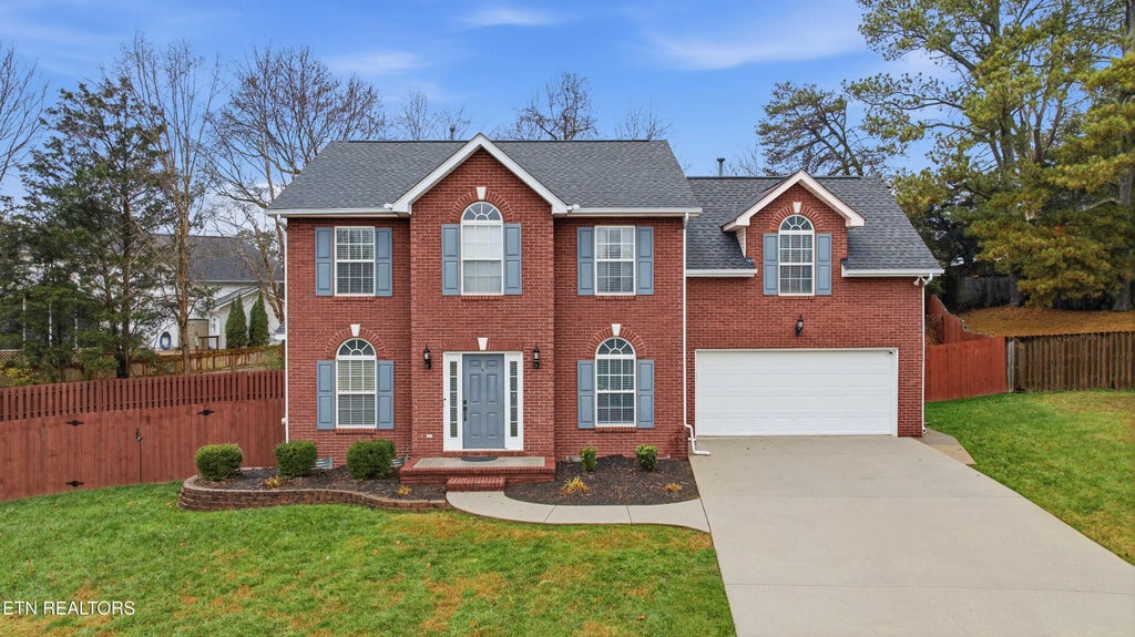 5409 Silver Grove Lane, Knoxville