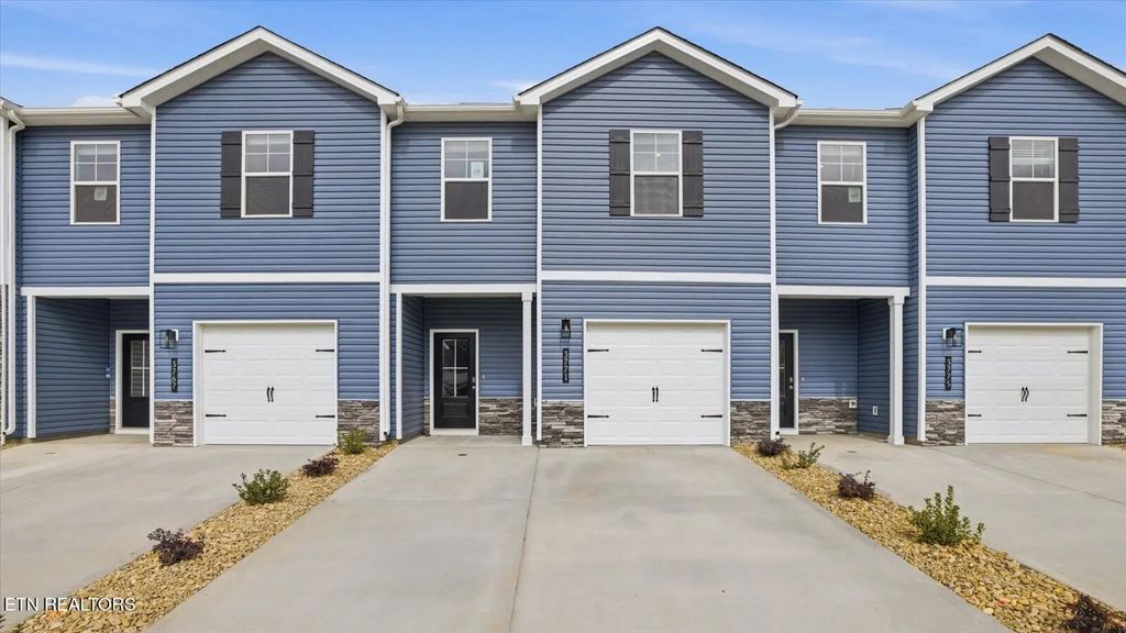 3771 Wyatt Way, Kodak