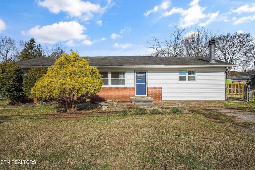 4317 Roaming Drive, Knoxville