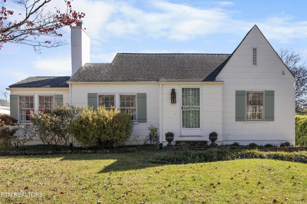 3822 Keowee Ave, Knoxville