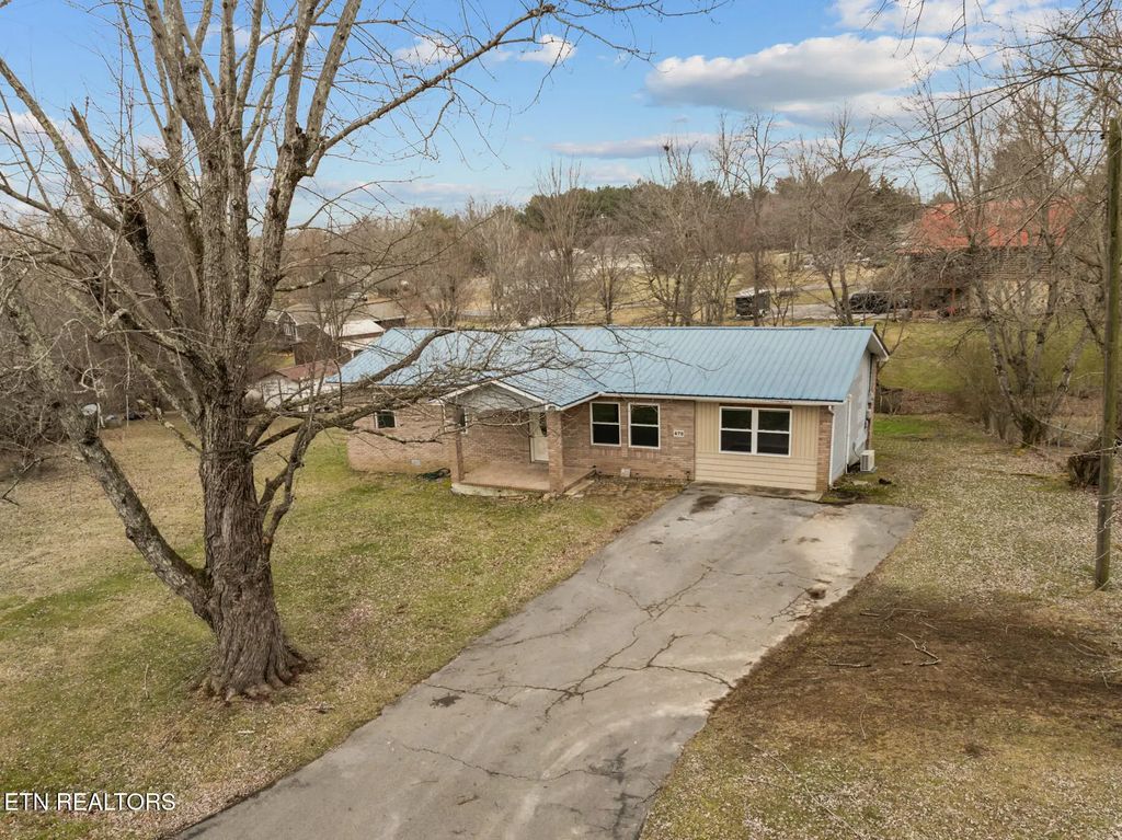 478 Lee Drive, Crossville