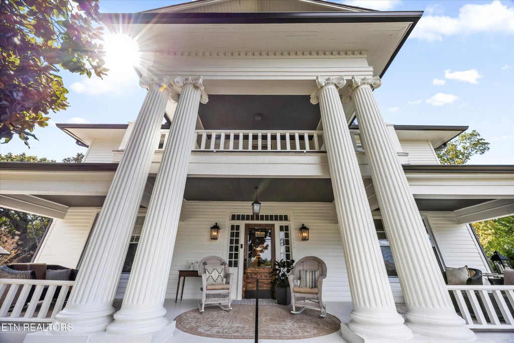 903 S Court St, Maryville