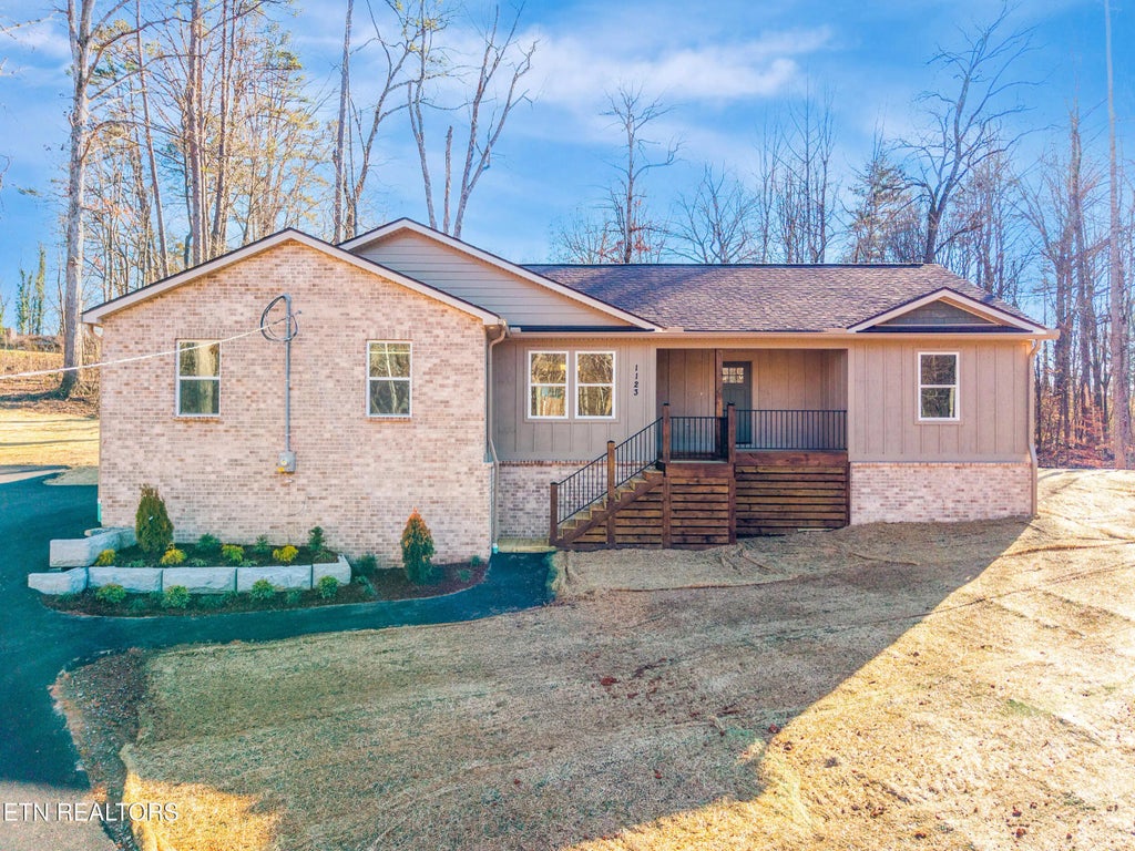 1123 Chris Wood Drive, Seymour