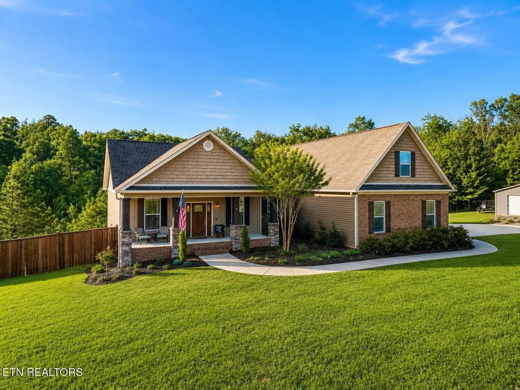 125 Reserve Drive, Georgetown