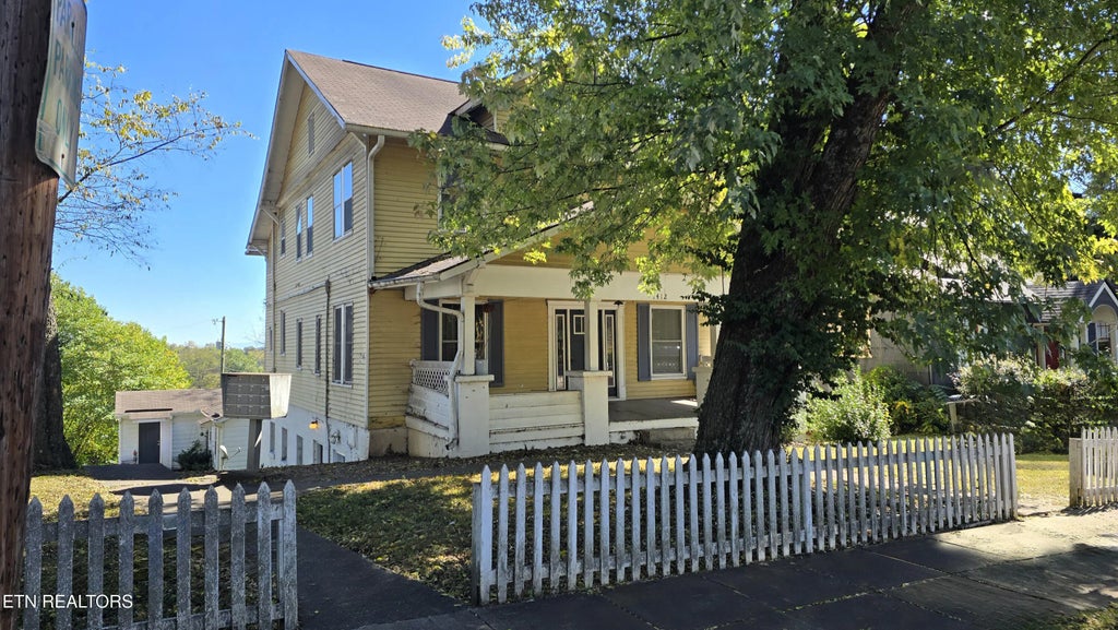 1412 Armstrong Ave, Knoxville