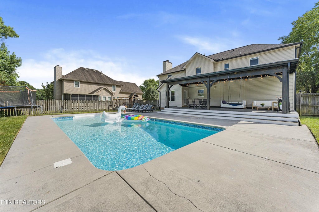 1848 Cedardale Lane, Knoxville