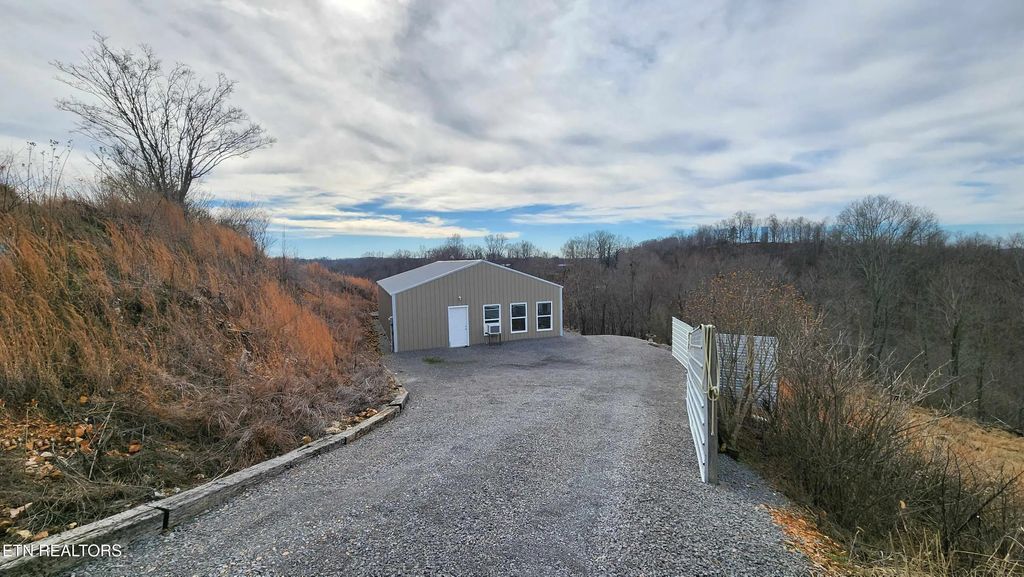 276 Schelley Rd, Gainesboro