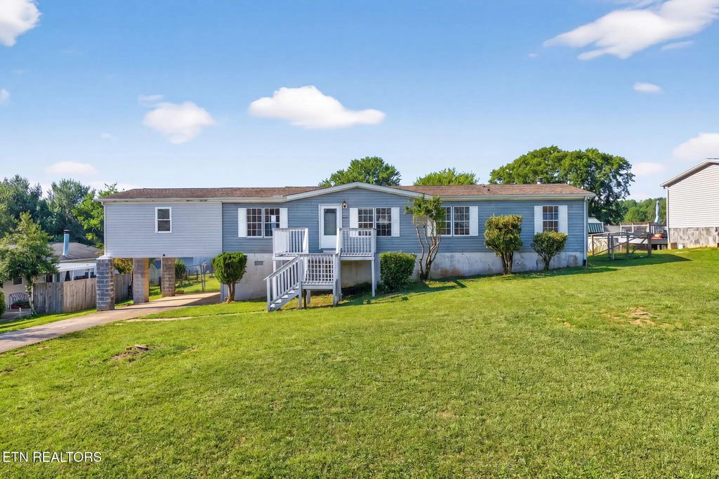 1009 Ridge View Rd, Maryville