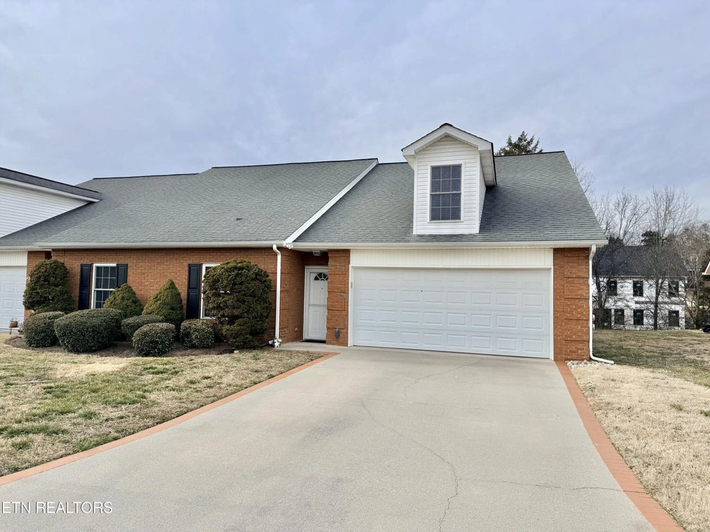 364 Battlecreek Way, Lenoir City