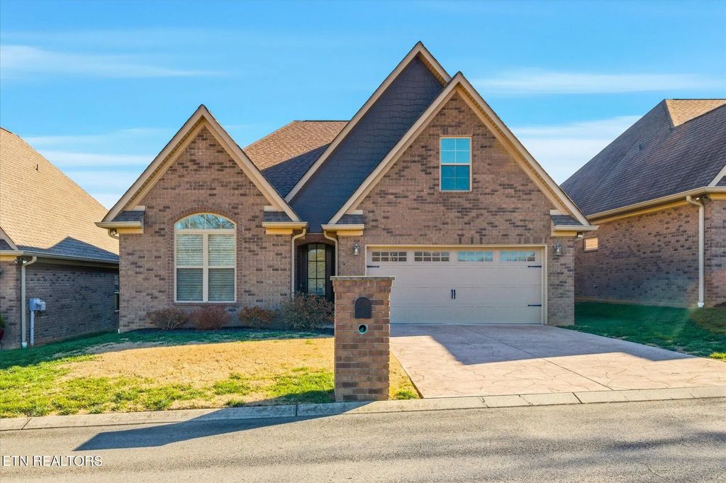 206 Zion Cove Lane, Englewood