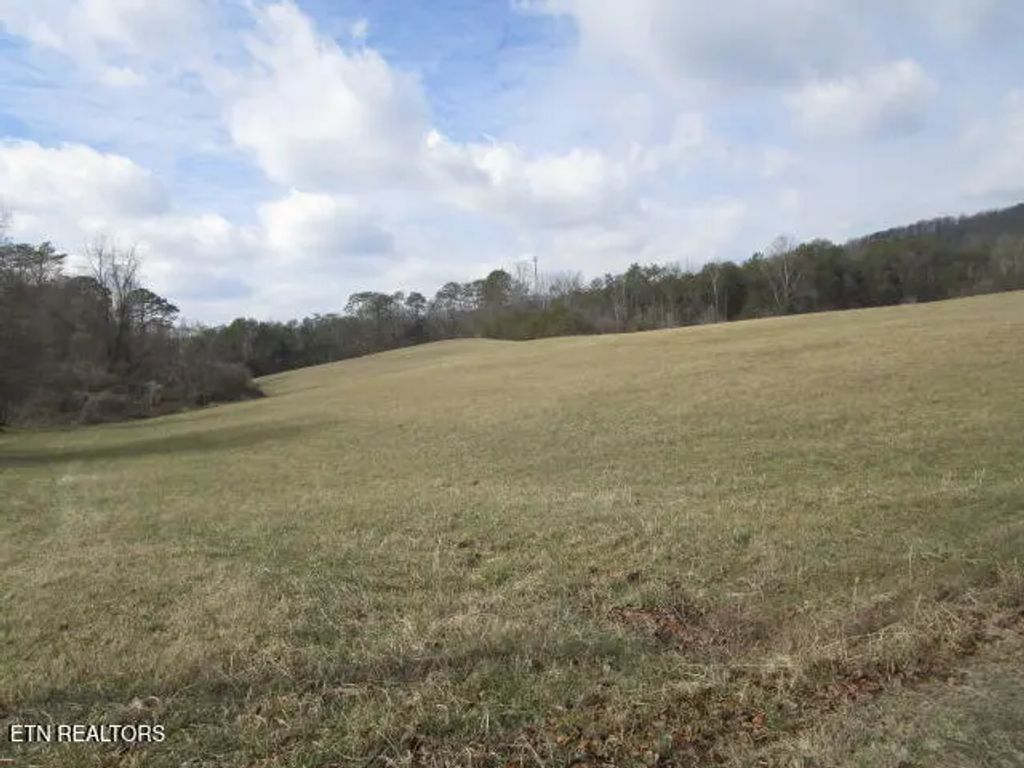 Jarnagin Ave, Rutledge