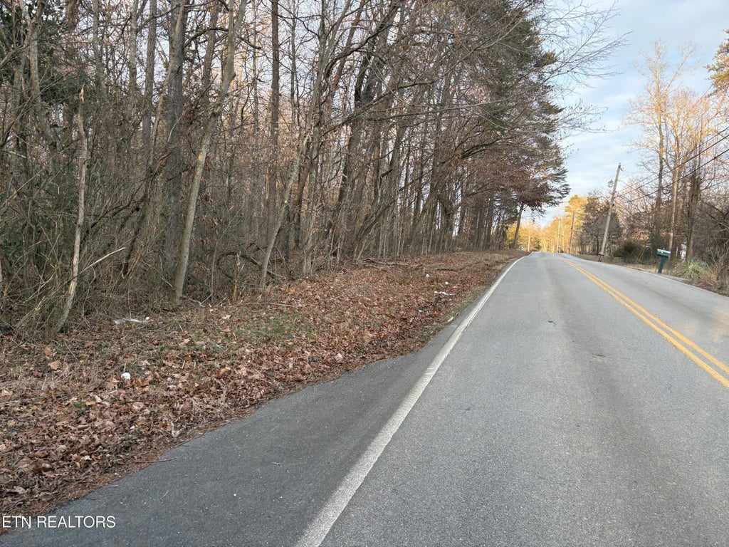 8188 E Town Creek Rd, Lenoir City