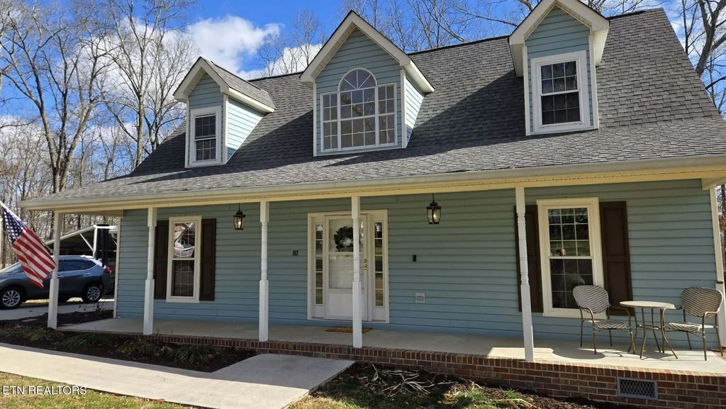 157 Ashlin Ridge Drive, Cleveland