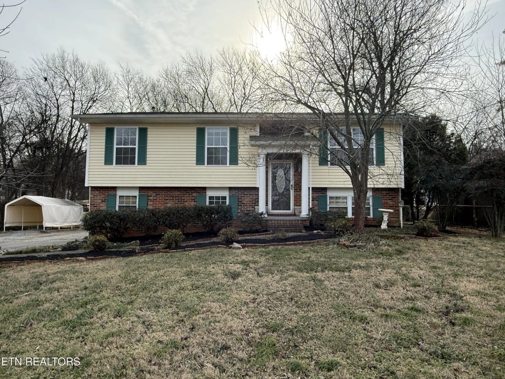 220 Brampton Rd, Knoxville