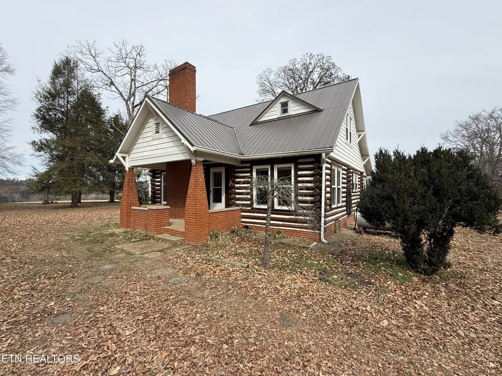 4676 Sevierville Rd, Maryville