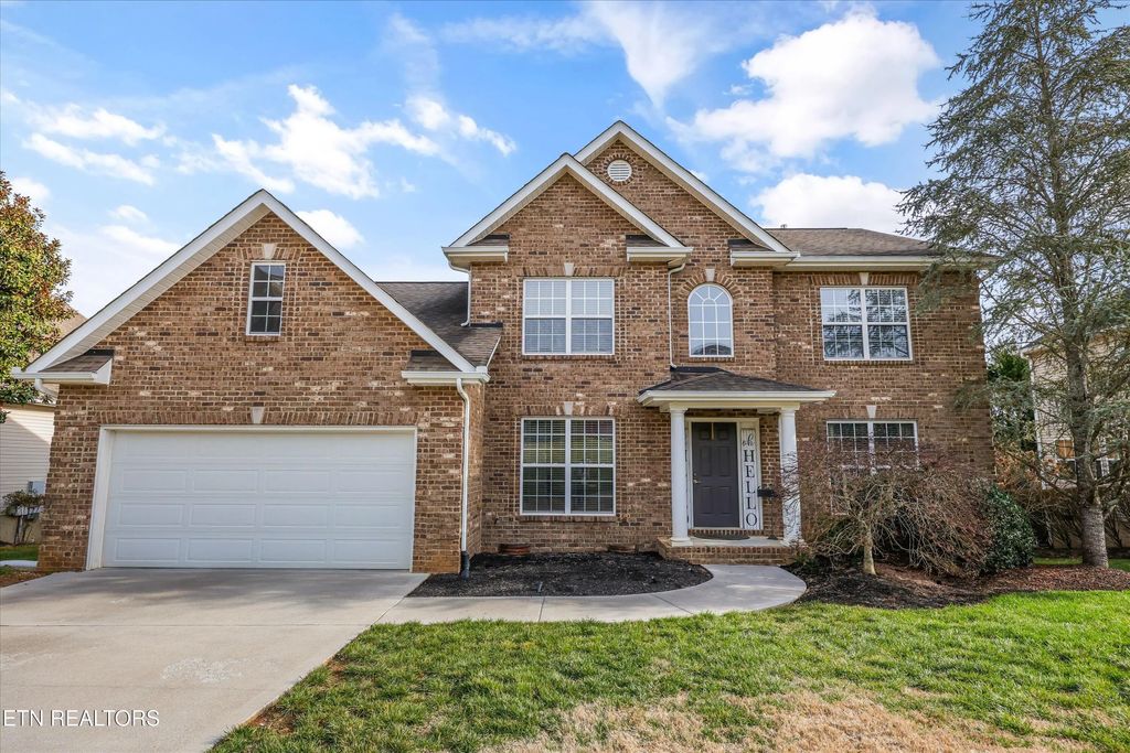 901 Heathgate Rd, Knoxville
