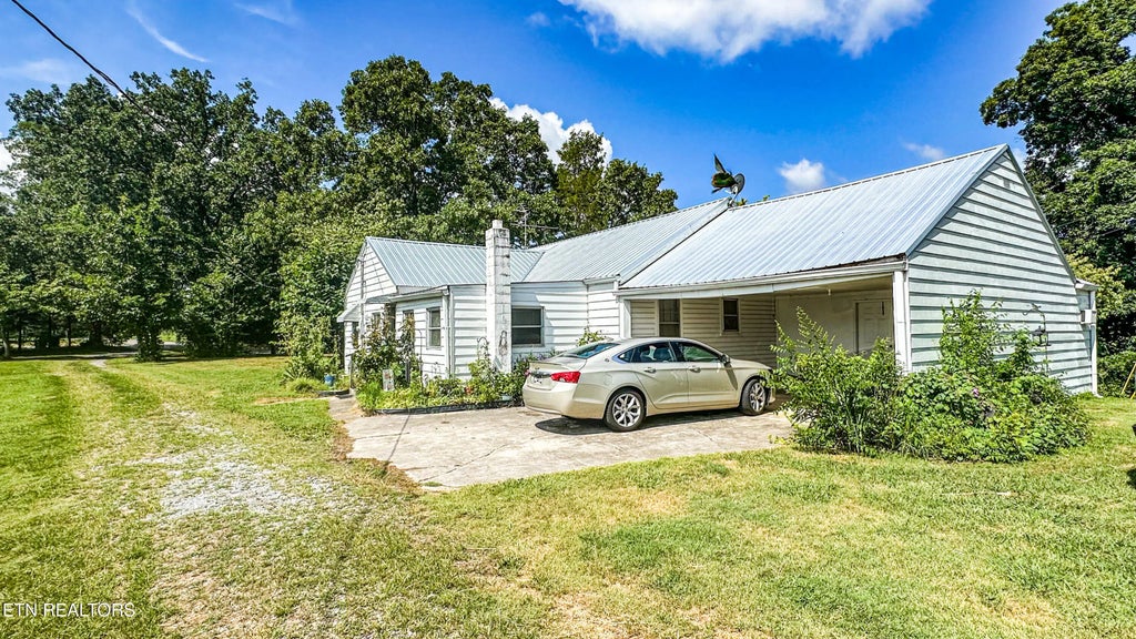 272 Keeble Rd, Maryville