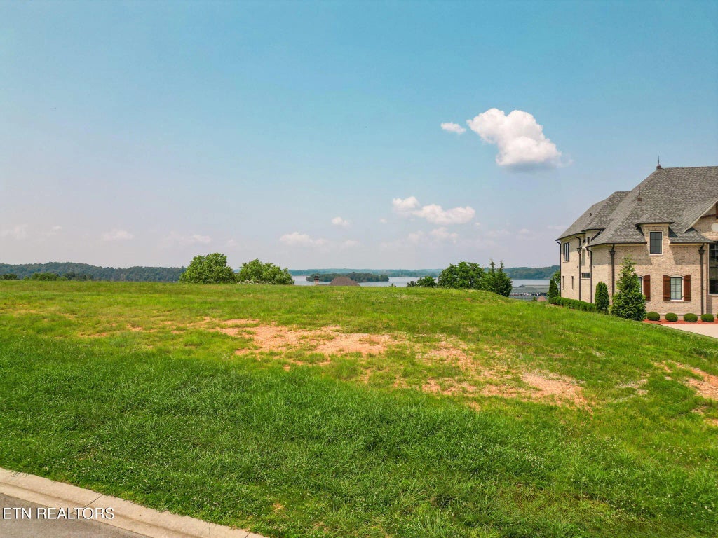 297 Cypress Pointe Drive, Lenoir City