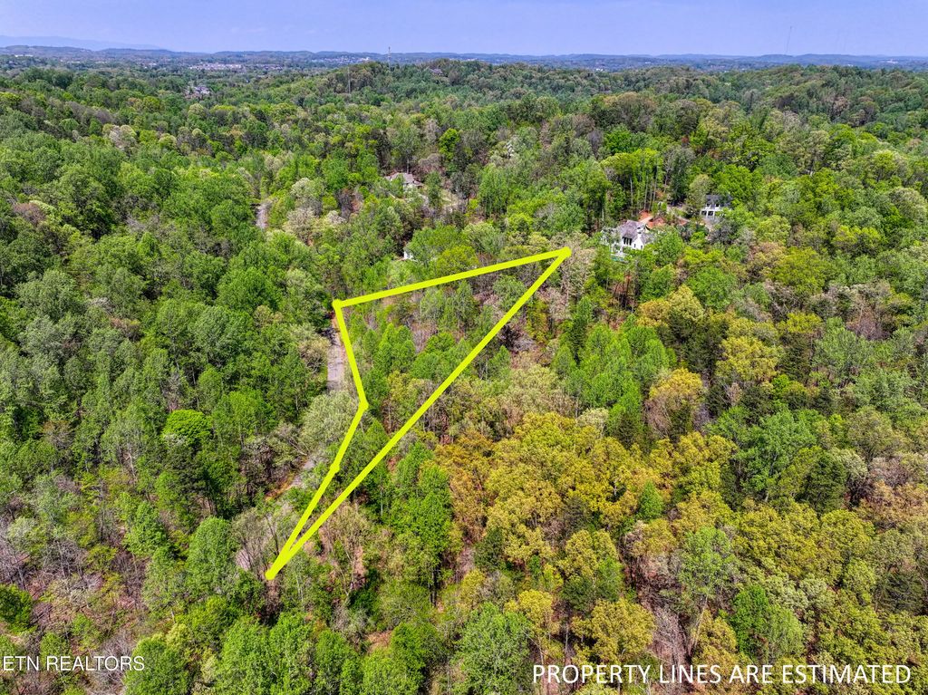 7712 Cherokee Springs Way, Knoxville