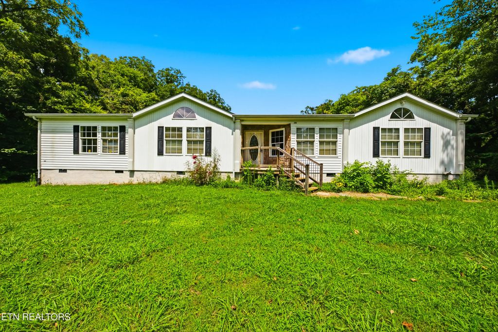 203 N Fair St, Sweetwater