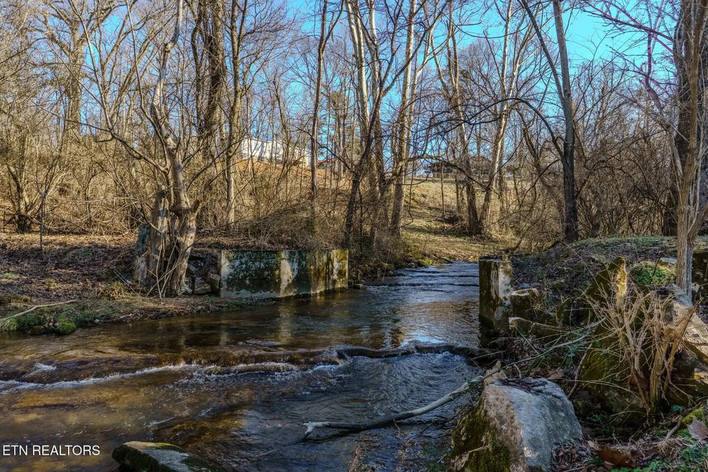 2636 Shields Ferry Rd, Morristown