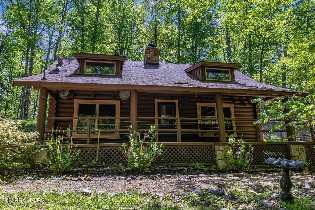 4360 Lakeshore Ave, Sevierville
