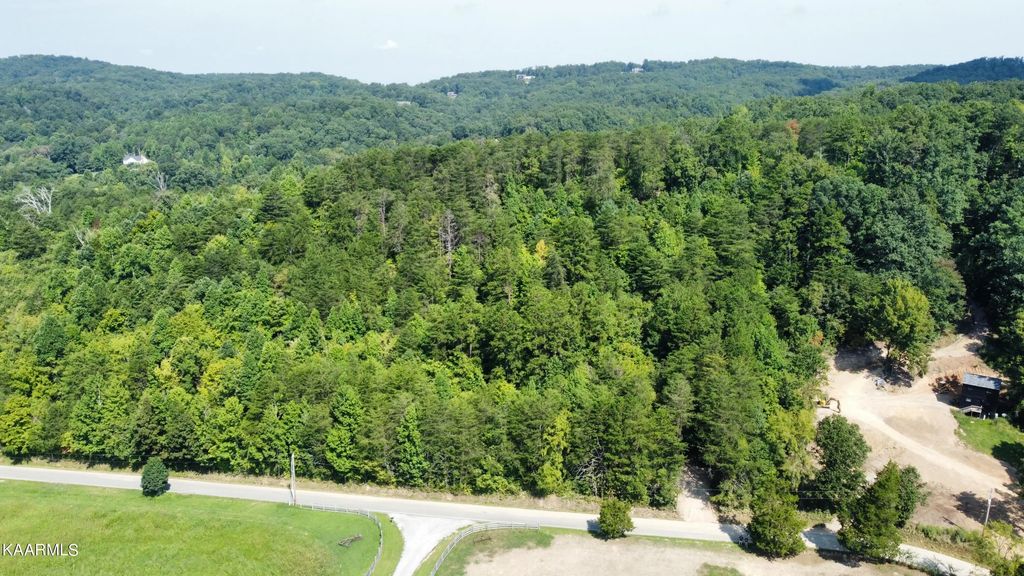 .73 Acres Tarklin Valley Rd, Rockford