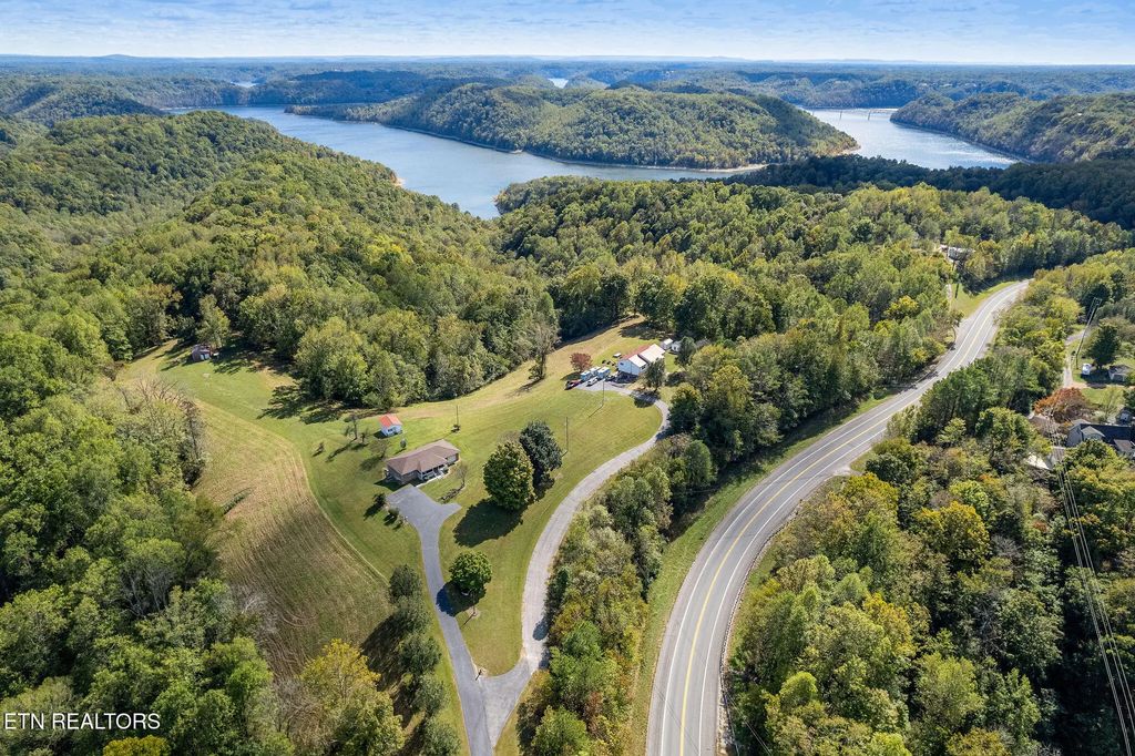 Smithville Hwy, Silver Point