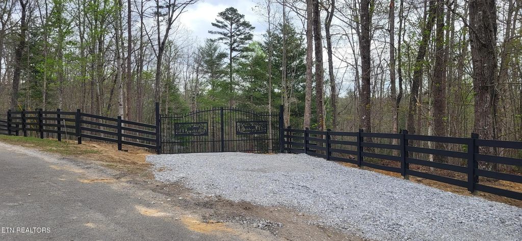 Lot 170 Saddle Dr, Jamestown