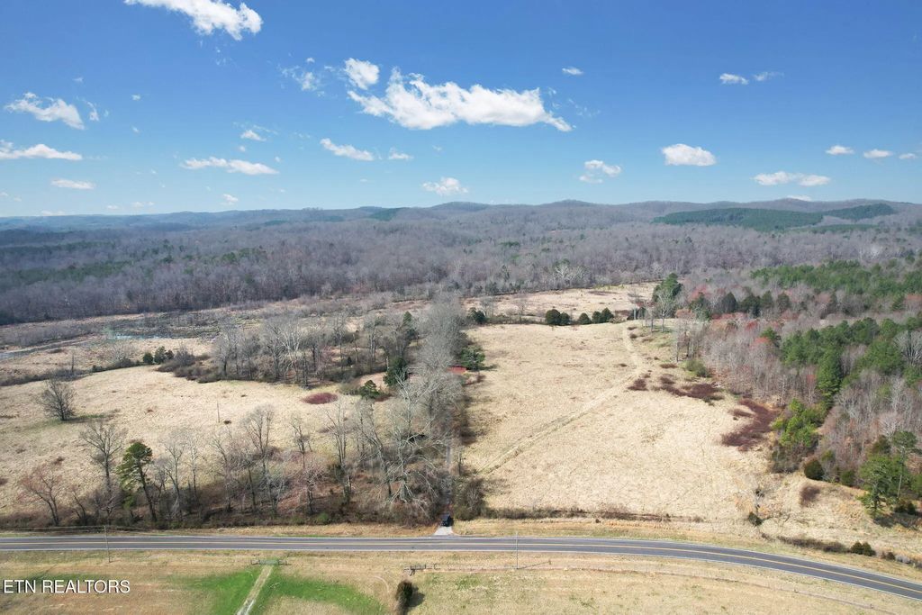 305 County Road 180, Athens