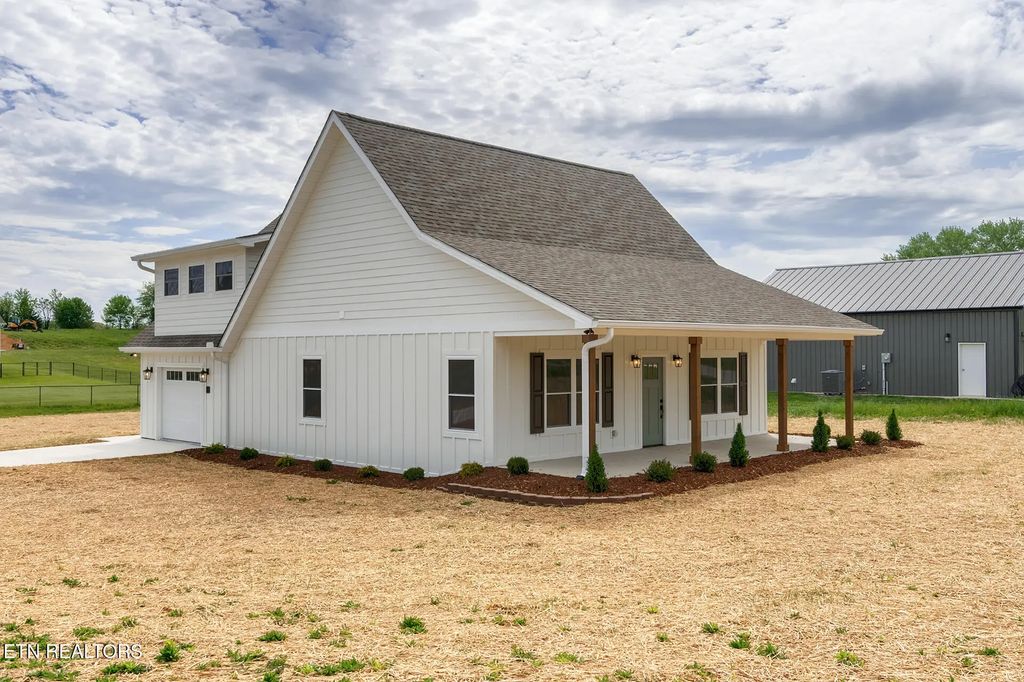 50 Emperor Lane, Greeneville