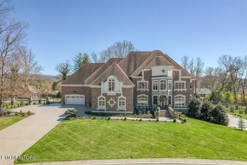 1128 Mountain Vista Pvt Drive, Bristol