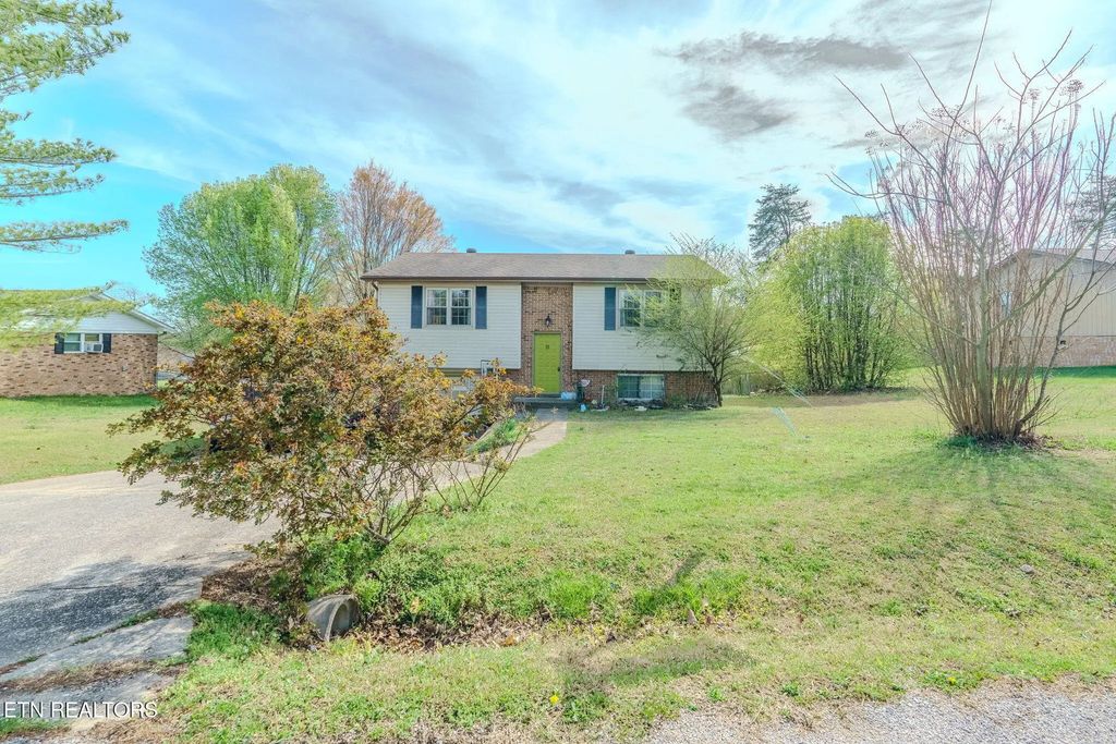 209 Crawford St, Dayton