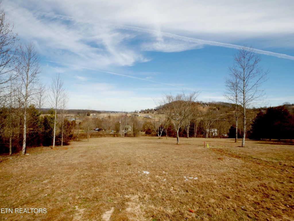 735 County Road 350, Niota