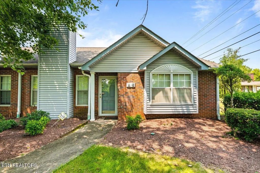 805 Cedar Lane A4, Knoxville