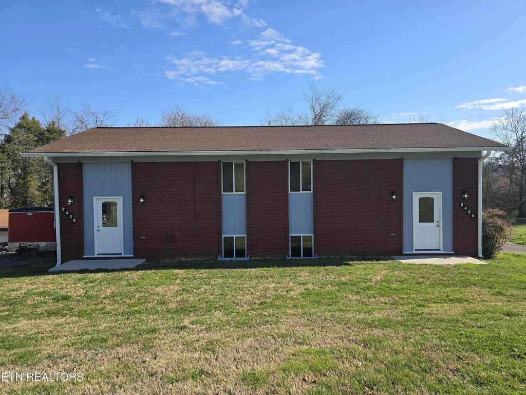 2404&2406 Clancy Ave, Morristown