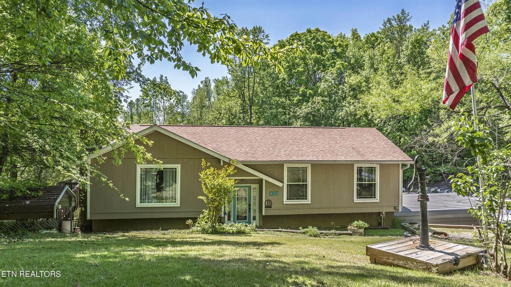 217 Roberts Rd, Spring City