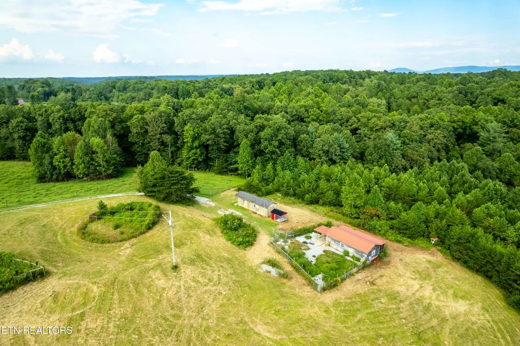 346 Christenson Rd, Deer Lodge