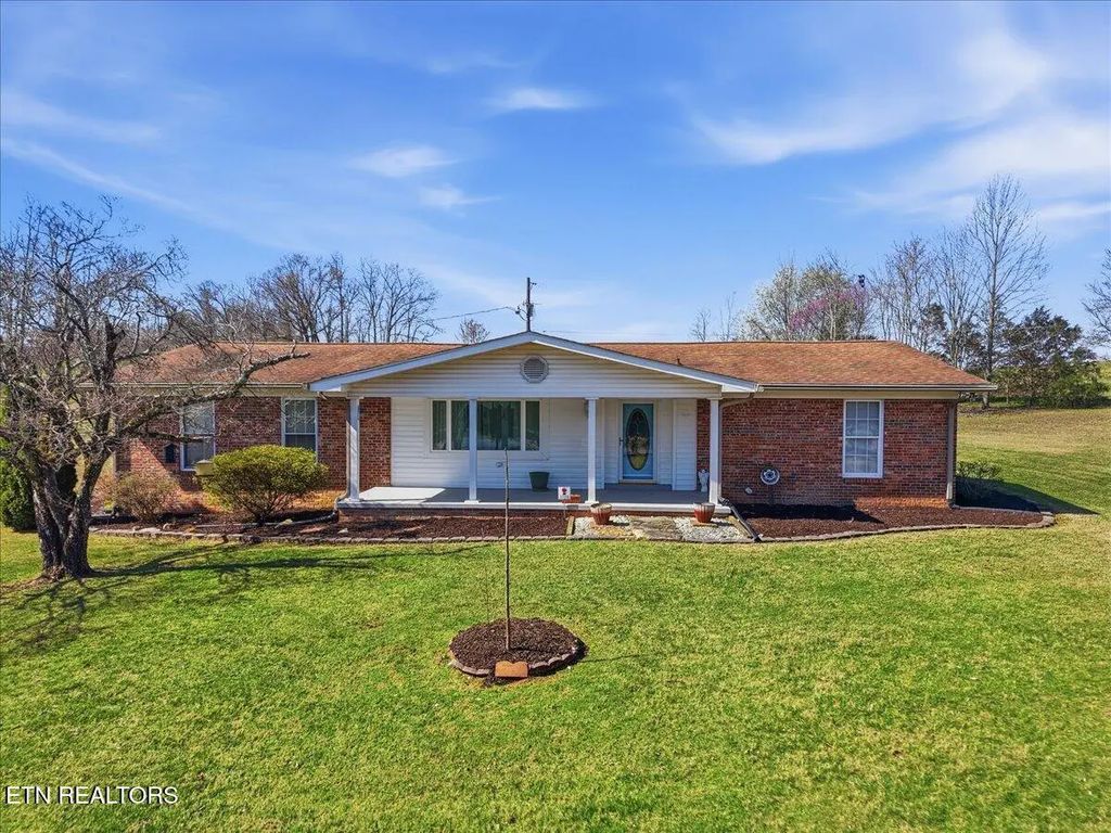 2120 E Highway 30, Athens