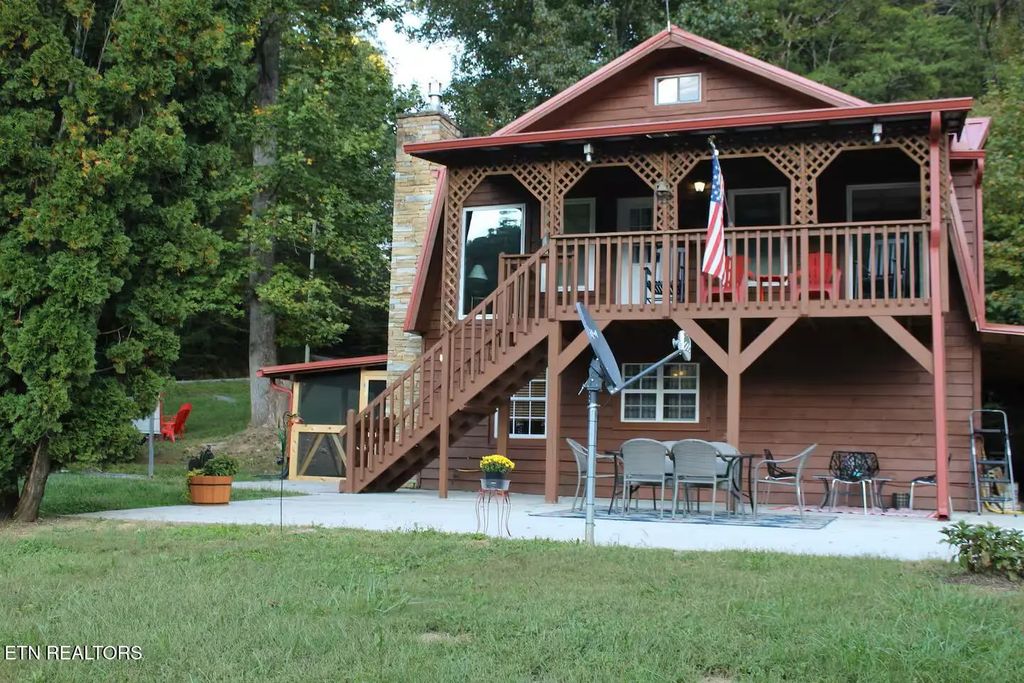 676 Rocky Flats Rd, Cosby