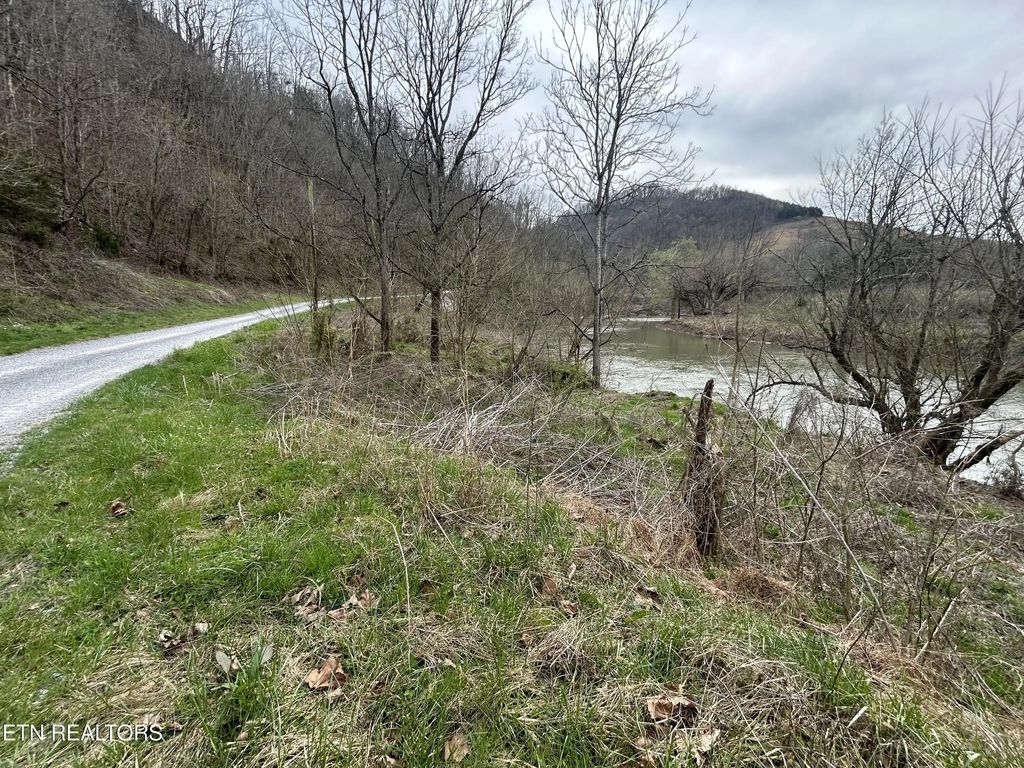 Mulberry Gap Rd 031 002.00, Sneedville