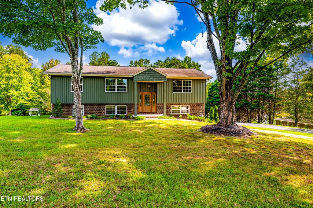 1205 Hoss Rd, Powell