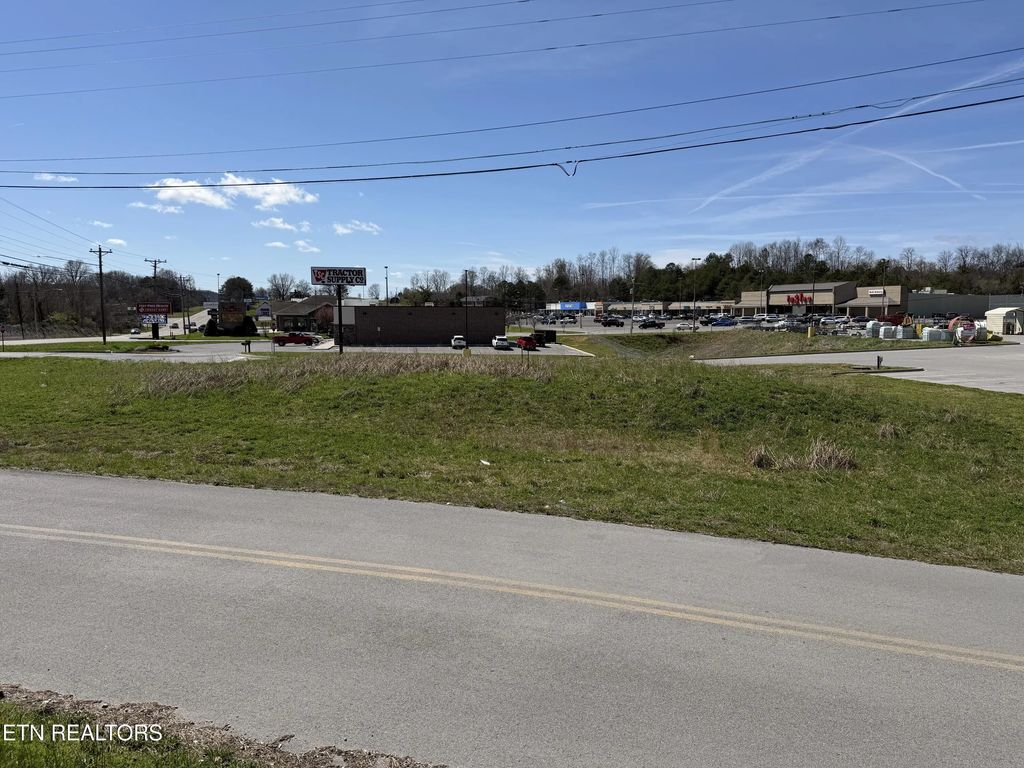 402 S Broad St, New Tazewell