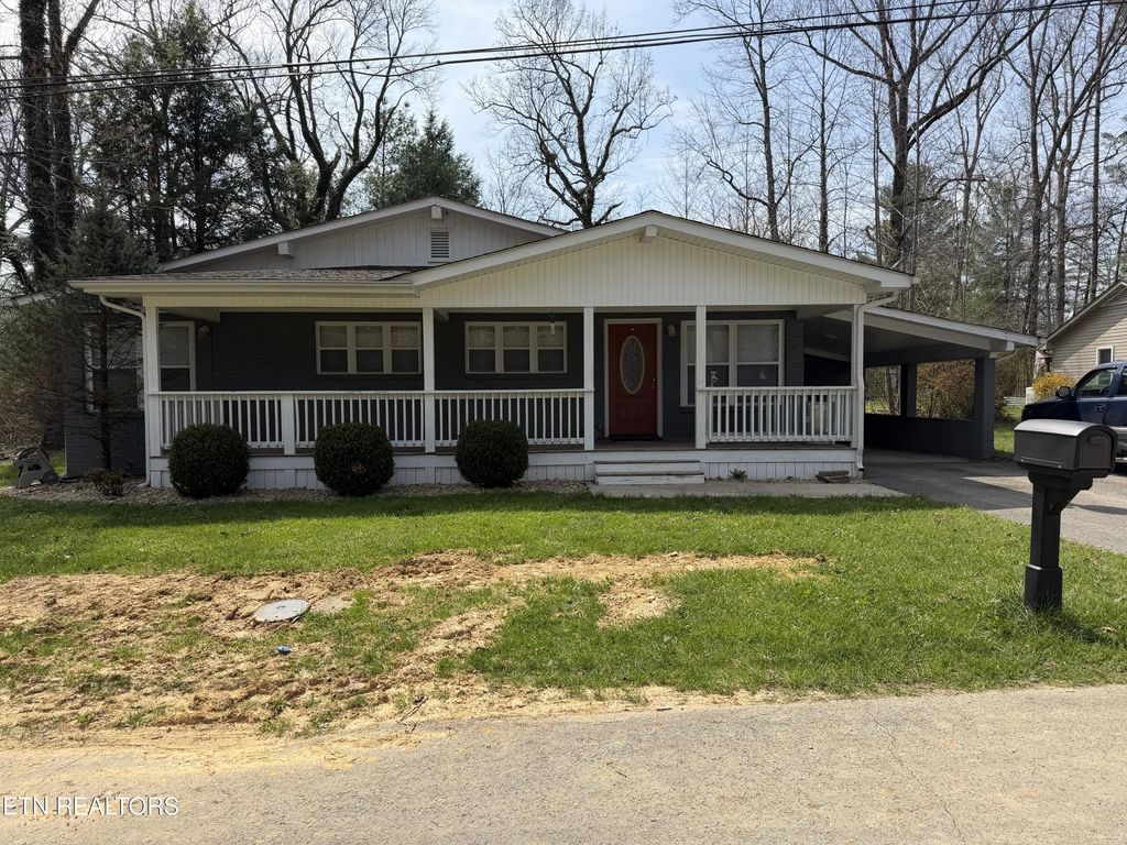 38 Oak Lane, Sparta