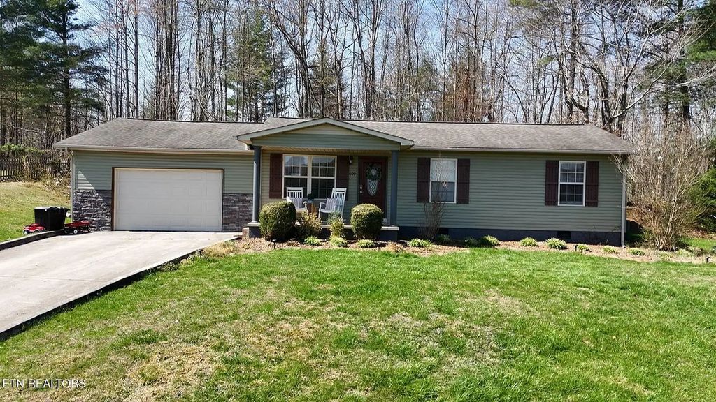 609 S Proctor Blvd, Oneida