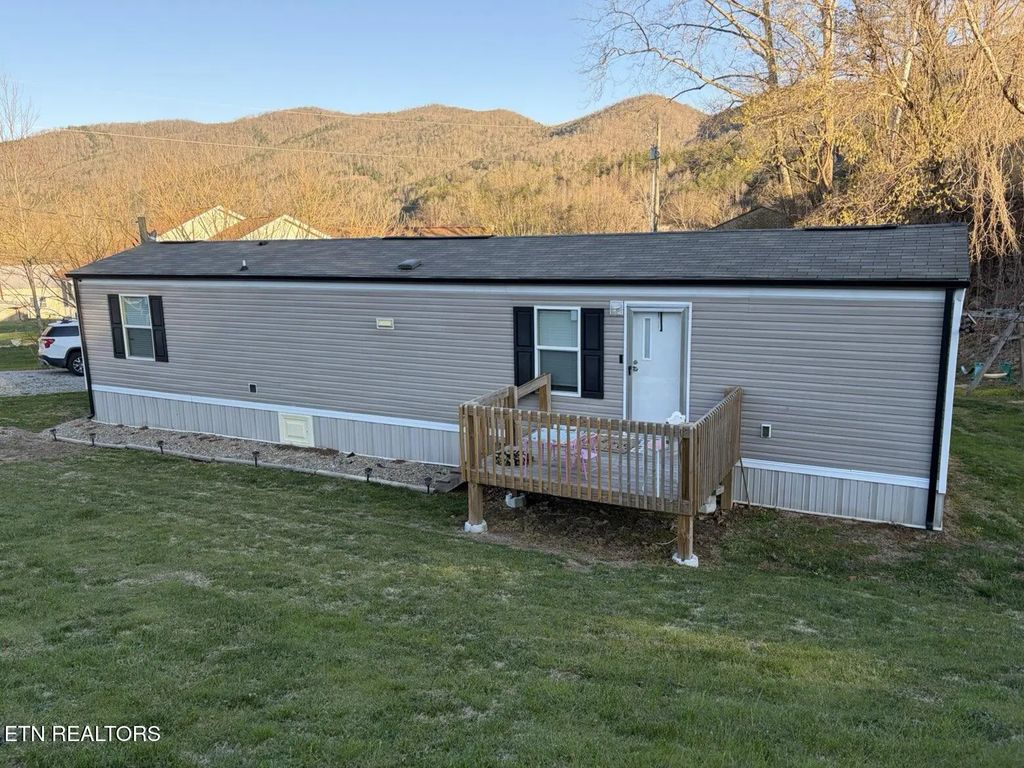 328 Old Pike Hwy, Coldiron
