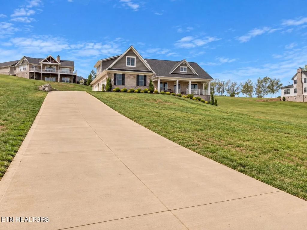 1149 Summerfield Drive, Maryville