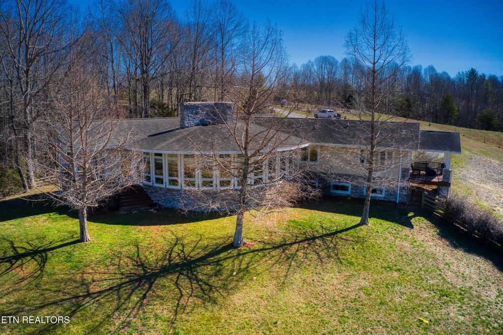 1043 Range Cemetery Rd, Allardt