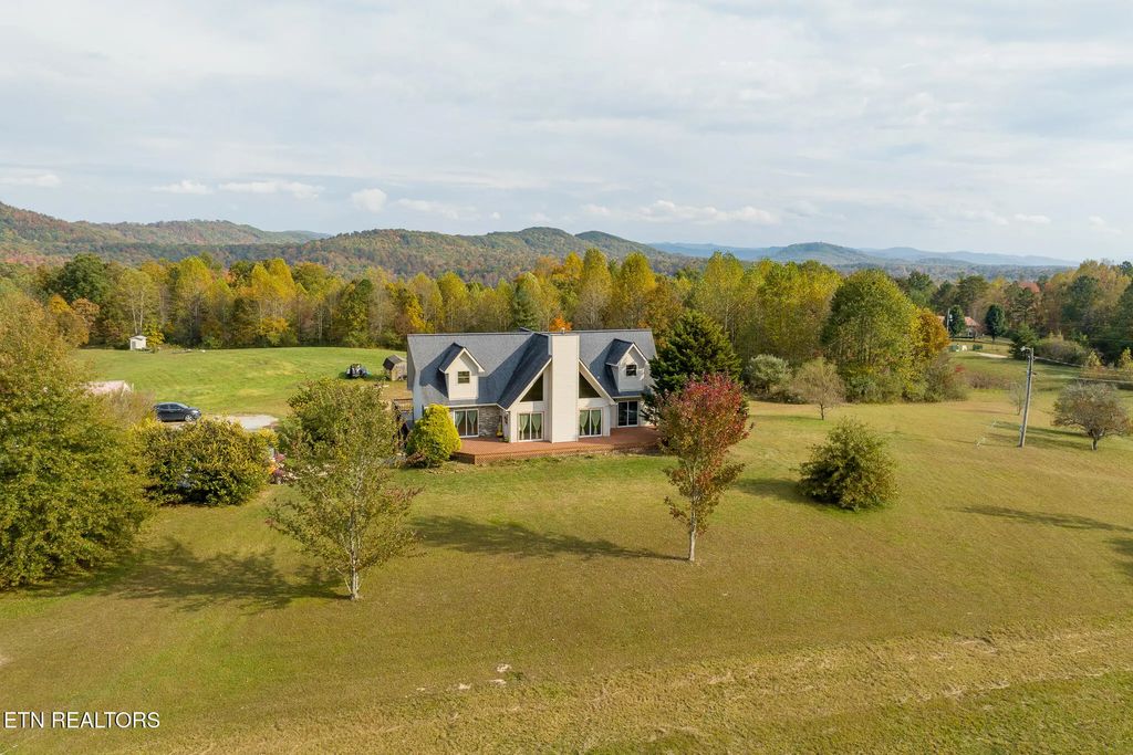 3767 Phillips Flats Rd, Oneida