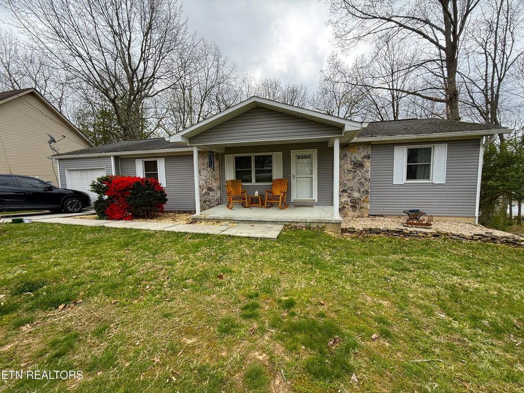 312 Lakeview Drive, Crossville